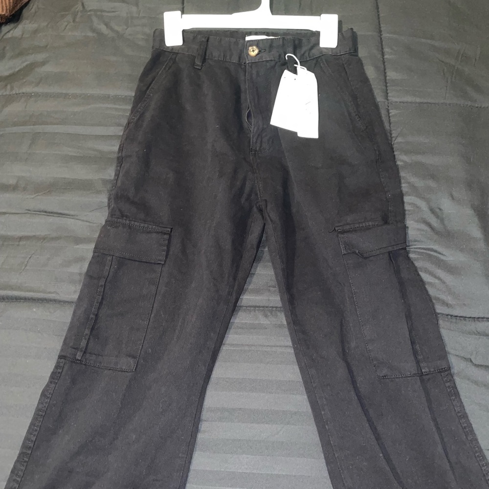 Baggy flared cargo pants